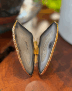 Borboletas em Ágata Natural