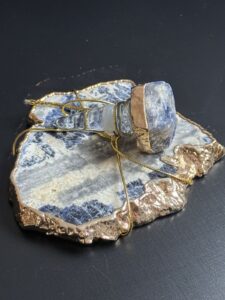 Porta-Garrafa e Stopper em Sodalita